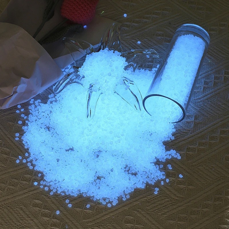 Aquarium Fish Glow In The Dark - 1000 قطعة 3-5 مللي متر مضيئة
