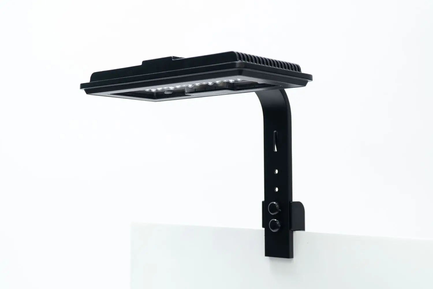 ضوء حوض السمك LED كامل الطيف م - مراجعة Refugium Light Nano وسعره