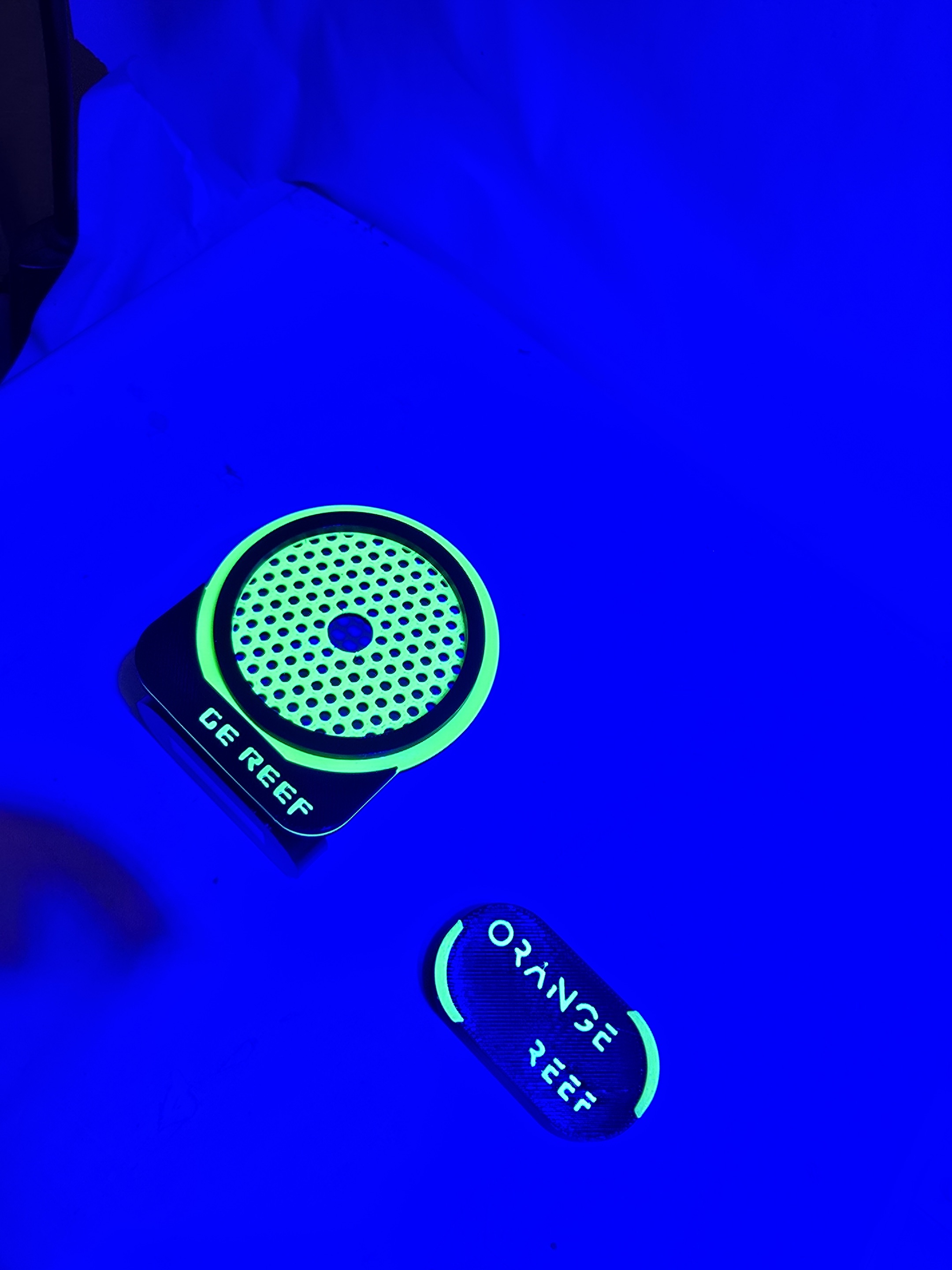 حامل مرجاني مغناطيسي قابل للتع - مراجعة Aquarium Fish Glow In The Dark وسعره